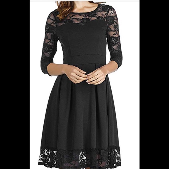 Akivide Dresses & Skirts - NWOT Gorgeous Dress with lace!!